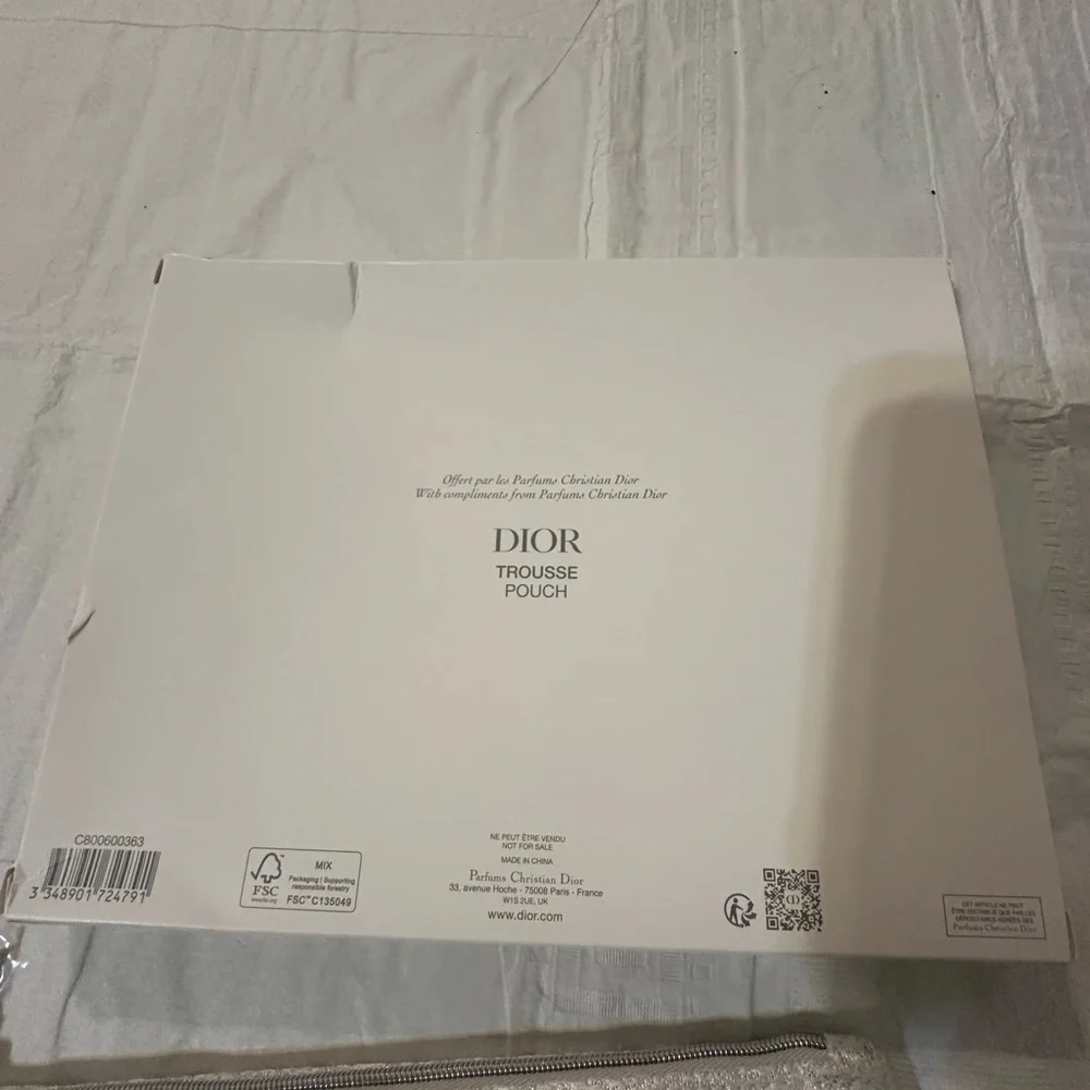 Dior Forever‎ Glow Maximizer Pouch NEW